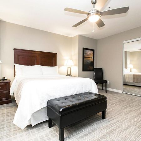 Canterra Suites Hotel Edmonton Extérieur photo