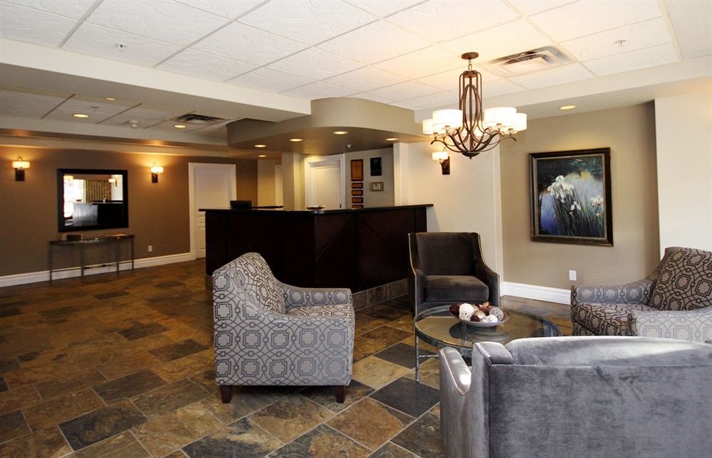 Canterra Suites Hotel Edmonton Extérieur photo