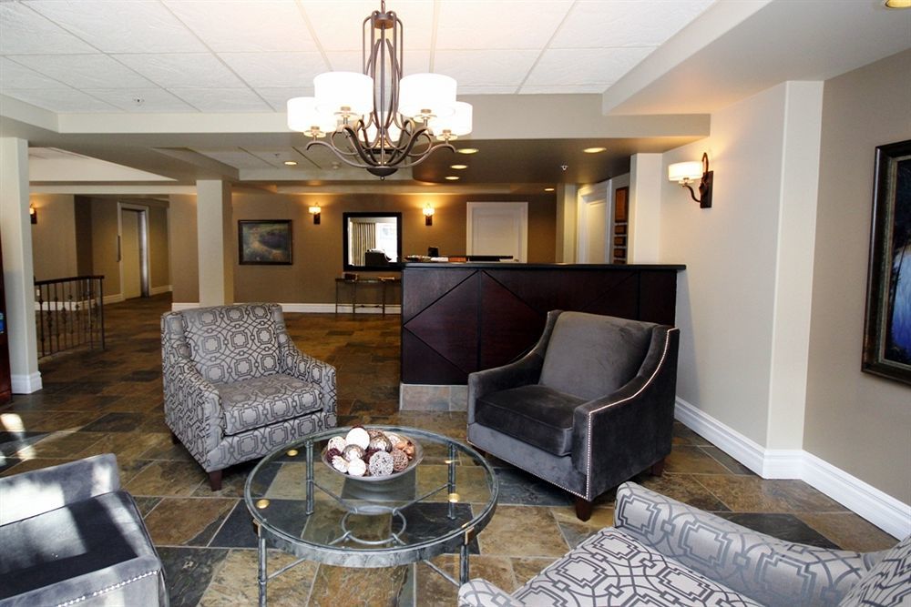 Canterra Suites Hotel Edmonton Extérieur photo